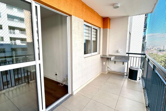 Varanda da Sala de apartamento à venda com 3 quartos, 75m² em Picanço, Guarulhos
