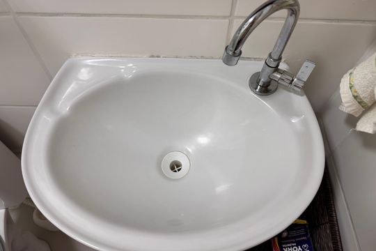 Banheiro Social de apartamento à venda com 2 quartos, 44m² em Vargem Grande, Rio de Janeiro