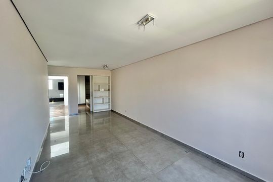 Sala de casa à venda com 4 quartos, 156m² em Rincão, Novo Hamburgo
