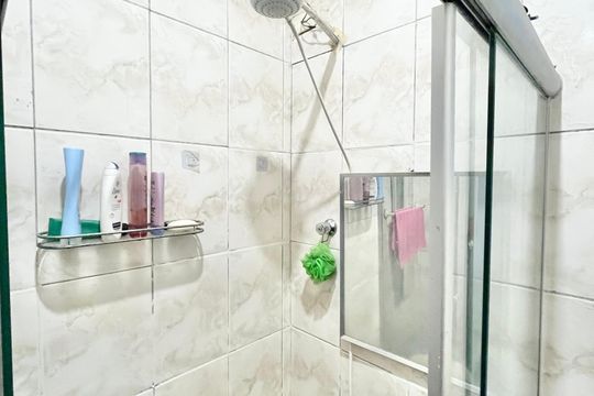 Banheiro Social de casa à venda com 2 quartos, 120m² em Casa Verde, São Paulo