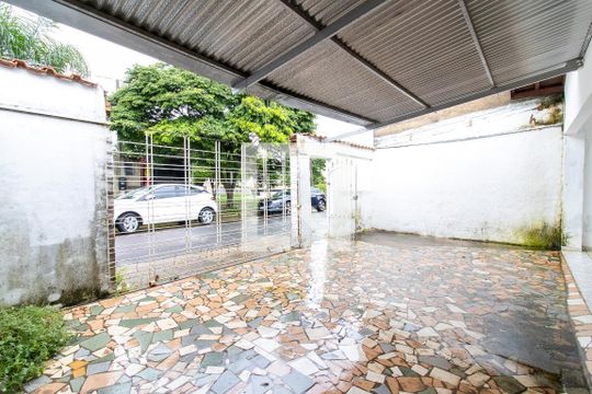 Casa à venda com 3 quartos, 170m² em Vila Trinta E Um de Março, Campinas