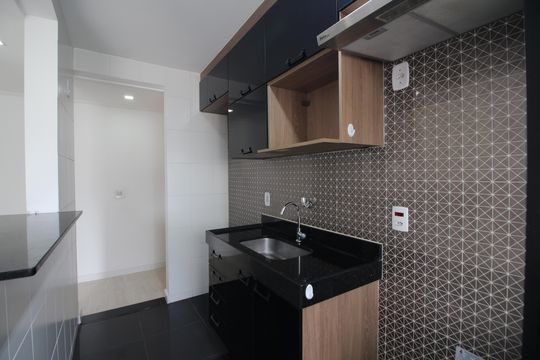 Cozinha de apartamento à venda com 2 quartos, 50m² em Taquara, Rio de Janeiro