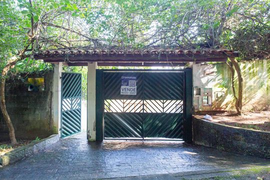 Fachada de casa para alugar com 3 quartos, 800m² em Eldorado, Diadema
