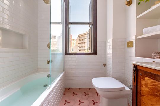 Banheiro de kitnet/studio à venda com 1 quarto, 35m² em Vila Buarque, São Paulo