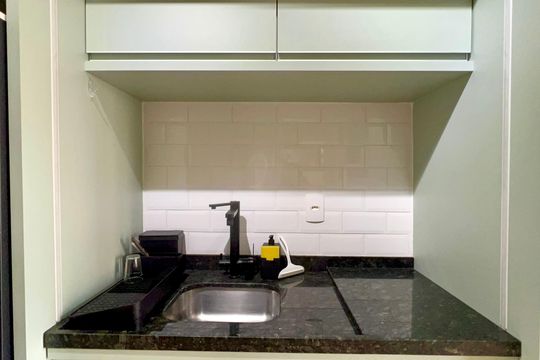 Cozinha de kitnet/studio à venda com 1 quarto, 30m² em Sumaré, São Paulo