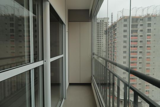 Varanda de kitnet/studio à venda com 1 quarto, 32m² em Vila Mariana, São Paulo