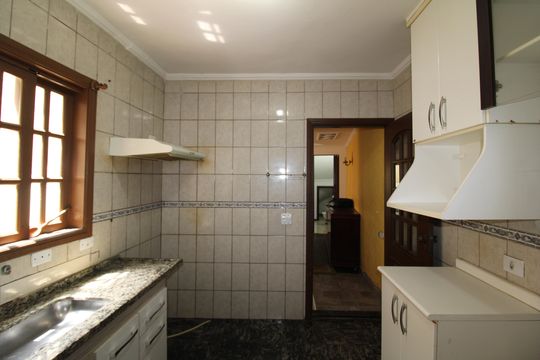 Cozinha de casa à venda com 3 quartos, 380m² em Vila Basileia, São Paulo