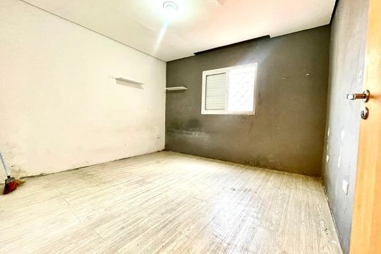 Casa à venda com 3 quartos, 160m² em São Lucas, São Paulo