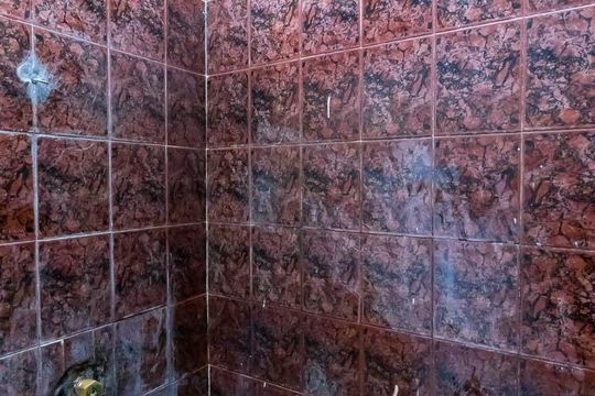 Banheiro de casa à venda com 1 quarto, 120m² em Vila Bancaria Munhoz, São Paulo