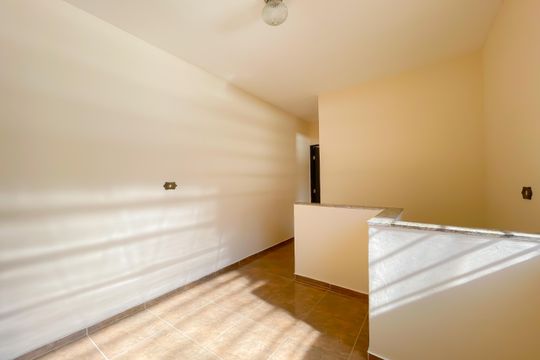 Sala 2 de casa para alugar com 3 quartos, 161m² em Helena Maria, Osasco