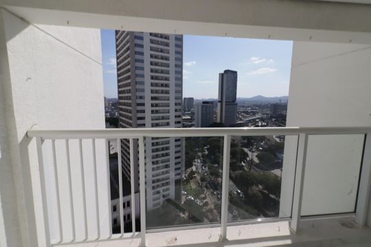 Sala de apartamento para alugar com 2 quartos, 76m² em Industrial Autonomistas, Osasco