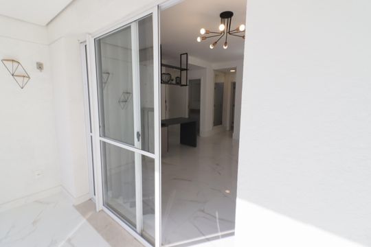 Sala de apartamento para alugar com 2 quartos, 76m² em Industrial Autonomistas, Osasco