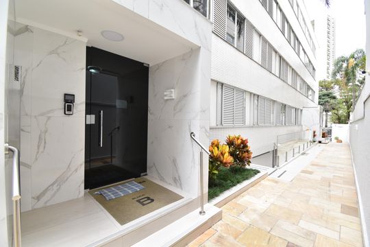 Área comum de apartamento à venda com 2 quartos, 130m² em Batel, Curitiba