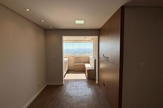 Sala  de apartamento para alugar com 2 quartos, 52m² em Vila Humaitá, Santo André