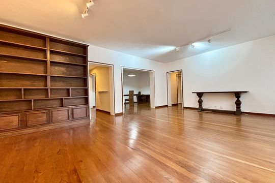 Sala de apartamento à venda com 4 quartos, 180m² em Gávea, Rio de Janeiro