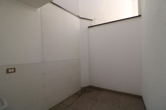 Área de serviço de casa à venda com 2 quartos, 55m² em Vila California, São Paulo