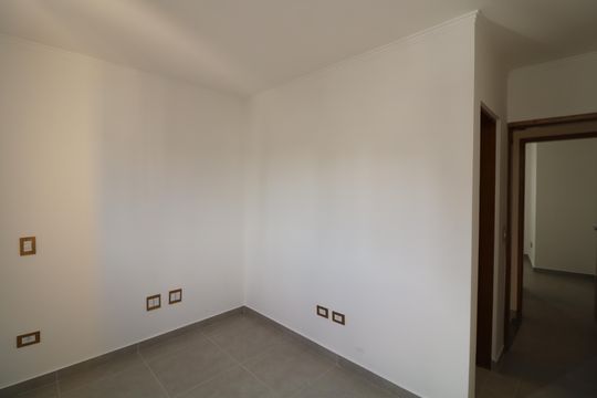 Casa à venda com 2 quartos, 55m² em Vila California, São Paulo