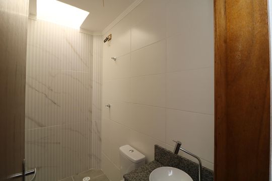 Banheiro da Suíte 2 de casa à venda com 2 quartos, 55m² em Vila California, São Paulo