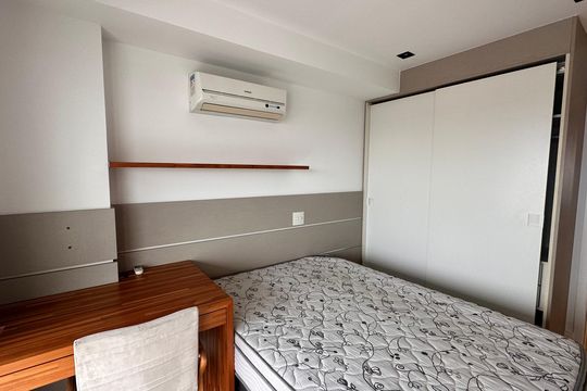 Quarto de apartamento à venda com 1 quarto, 49m² em Brooklin, São Paulo