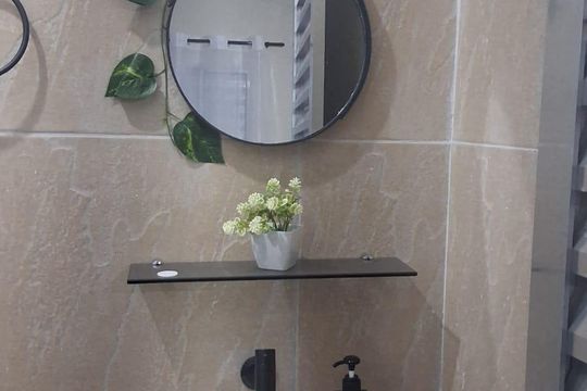 Banheiro de kitnet/studio para alugar com 1 quarto, 25m² em Vila Monteiro Lobato, Guarulhos