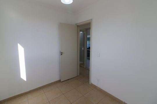 Quarto 1 de apartamento à venda com 2 quartos, 50m² em Cidade das Flores, Osasco