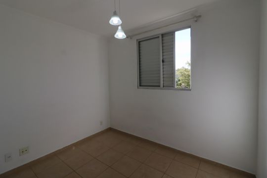 Quarto 1 de apartamento à venda com 2 quartos, 50m² em Cidade das Flores, Osasco