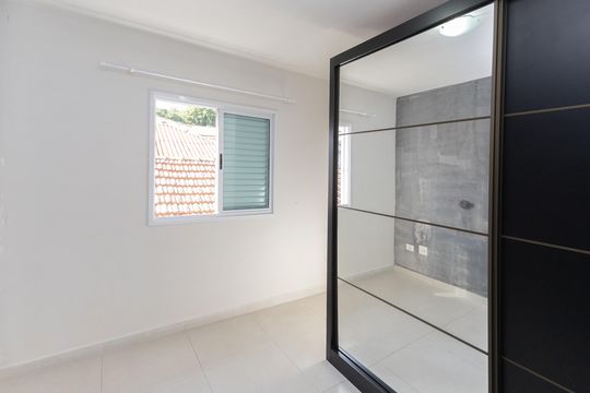 Quarto de apartamento para alugar com 1 quarto, 36m² em Vila Mazzei, São Paulo