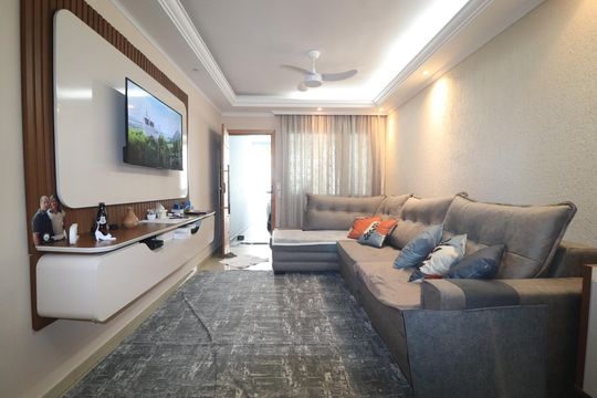 Sala de casa à venda com 3 quartos, 109m² em Vila Homero Thon, Santo André