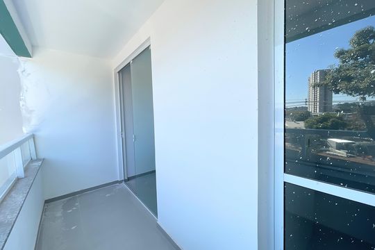 Varanda / Sala de apartamento à venda com 2 quartos, 56m² em Castelo, Belo Horizonte