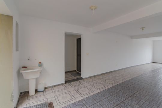 Garagem de casa para alugar com 4 quartos, 290m² em Vila Mariana, São Paulo