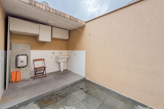 Área de Serviço de casa à venda com 3 quartos, 100m² em Ipiranga, São Paulo