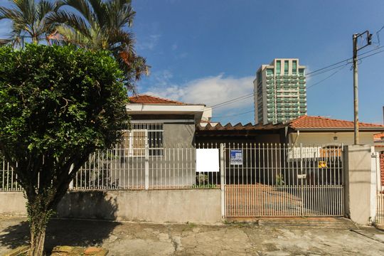 Fachada de casa à venda com 3 quartos, 225m² em Vila Carrão, São Paulo