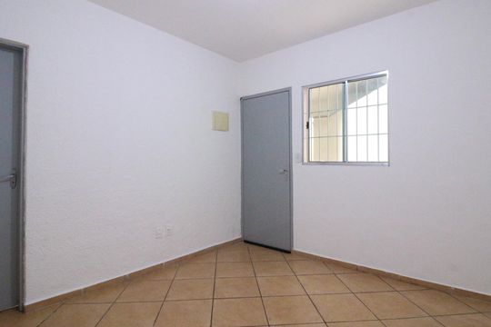 Casa para alugar com 1 quarto, 44m² em Vila Alpina, São Paulo