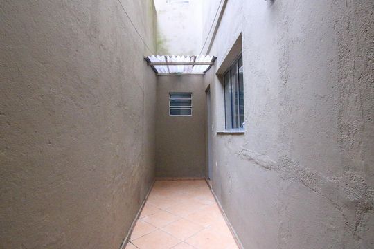 Casa para alugar com 1 quarto, 44m² em Vila Alpina, São Paulo