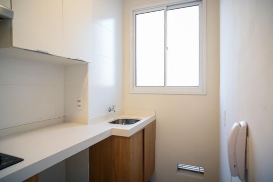 Área de Serviço de apartamento para alugar com 2 quartos, 42m² em Sacoma, São Paulo