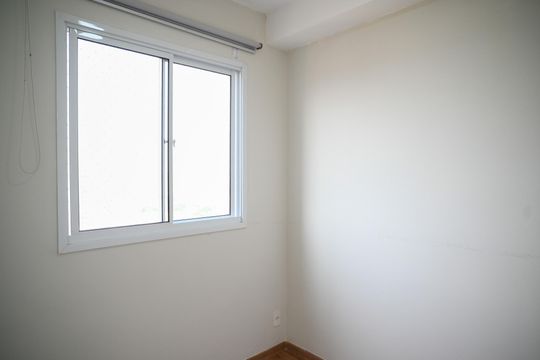 Quarto 1 de apartamento para alugar com 2 quartos, 42m² em Sacoma, São Paulo