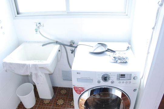 Área de serviço de apartamento para alugar com 2 quartos, 70m² em Santa Cecília, São Paulo