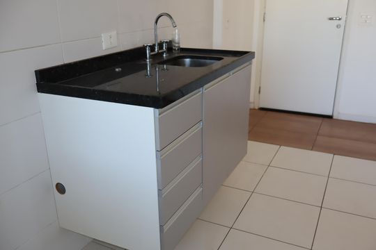 Cozinha de apartamento para alugar com 2 quartos, 48m² em Jardim Independência (são Paulo), São Paulo