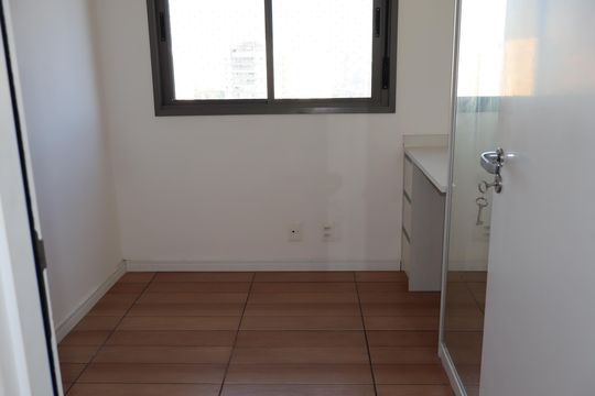 Quarto 2 de apartamento para alugar com 2 quartos, 48m² em Jardim Independência (são Paulo), São Paulo