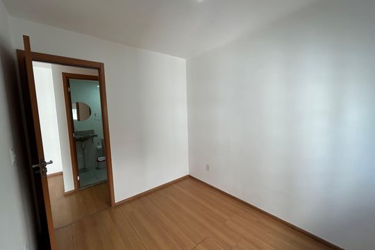 Quarto 1 de apartamento à venda com 2 quartos, 43m² em Encantado, Rio de Janeiro