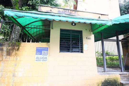 Fachada de apartamento para alugar com 2 quartos, 52m² em Padroeira, Osasco