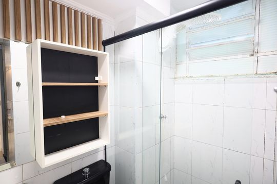 Banheiro de apartamento para alugar com 2 quartos, 52m² em Padroeira, Osasco