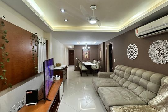 Sala de apartamento à venda com 3 quartos, 144m² em Recreio dos Bandeirantes, Rio de Janeiro
