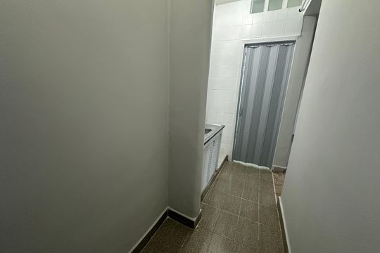 Cozinha de apartamento para alugar com 1 quarto, 39m² em Itararé, São Vicente