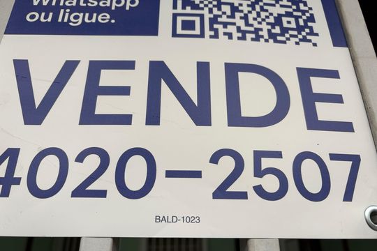 Placa  de casa para alugar com 3 quartos, 116m² em Vila Alpina, São Paulo
