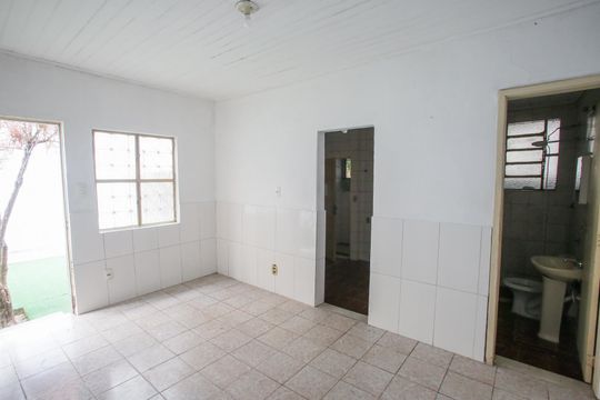 Sala de casa para alugar com 1 quarto, 50m² em Tanque, Rio de Janeiro