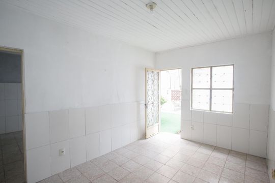 Casa para alugar com 1 quarto, 50m² em Tanque, Rio de Janeiro