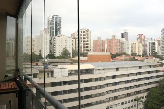 Varanda de kitnet/studio à venda com 1 quarto, 27m² em Perdizes, São Paulo