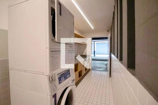 Área comum de apartamento para alugar com 1 quarto, 42m² em Jardim das Bandeiras, São Paulo