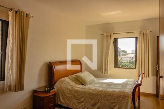 Casa para alugar com 5 quartos, 160m² em Vila do Encontro, São Paulo